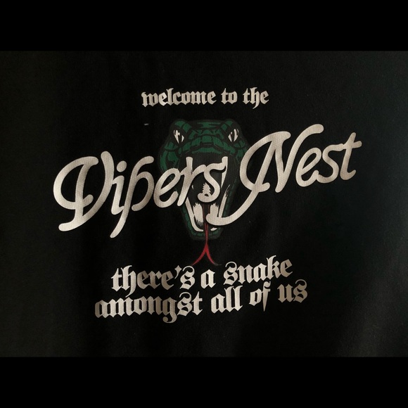 Black graphic hoodie - Picture 3 of 4